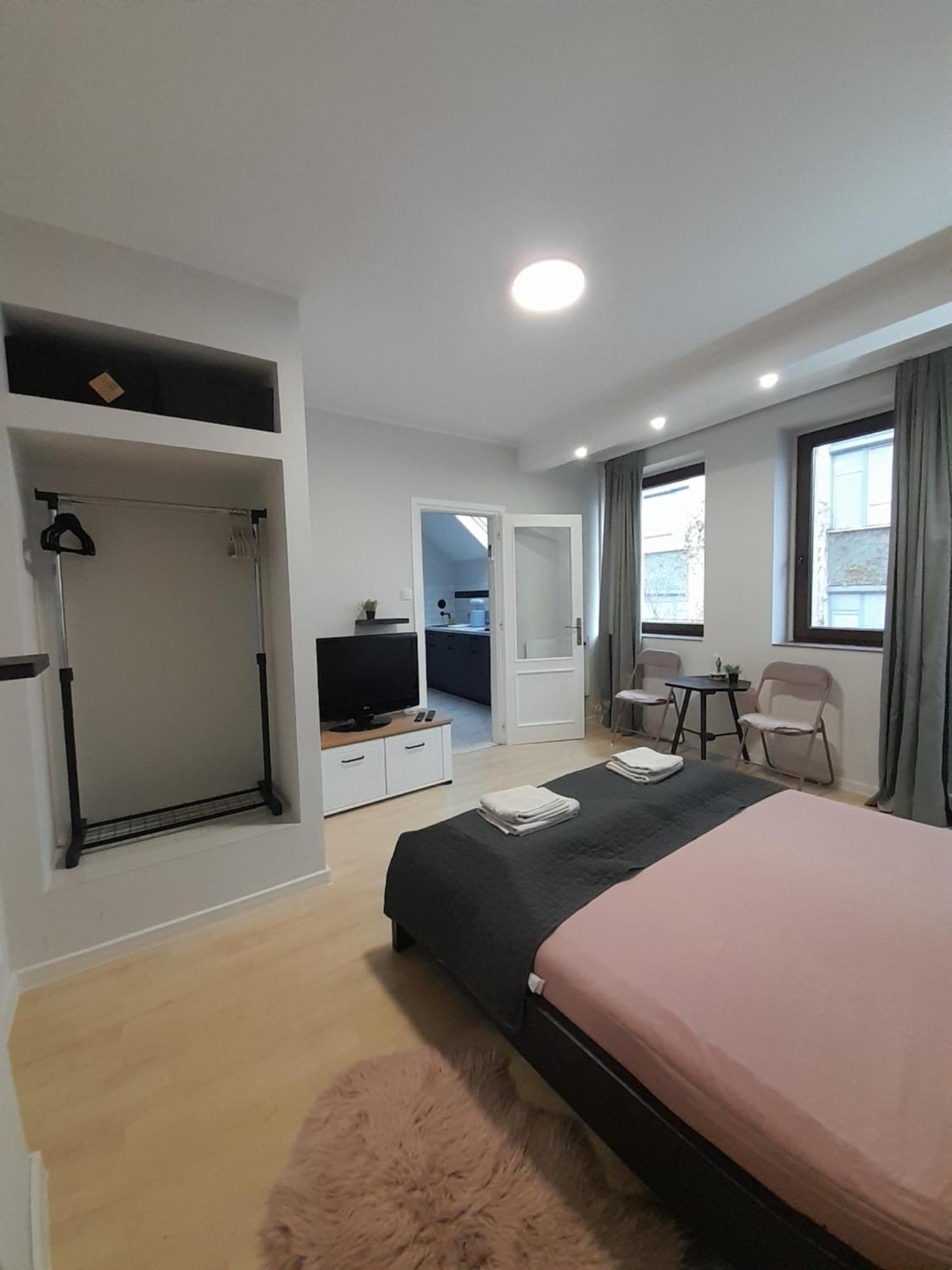 Cool & Cozy Center Apartman Szabadka Kültér fotó